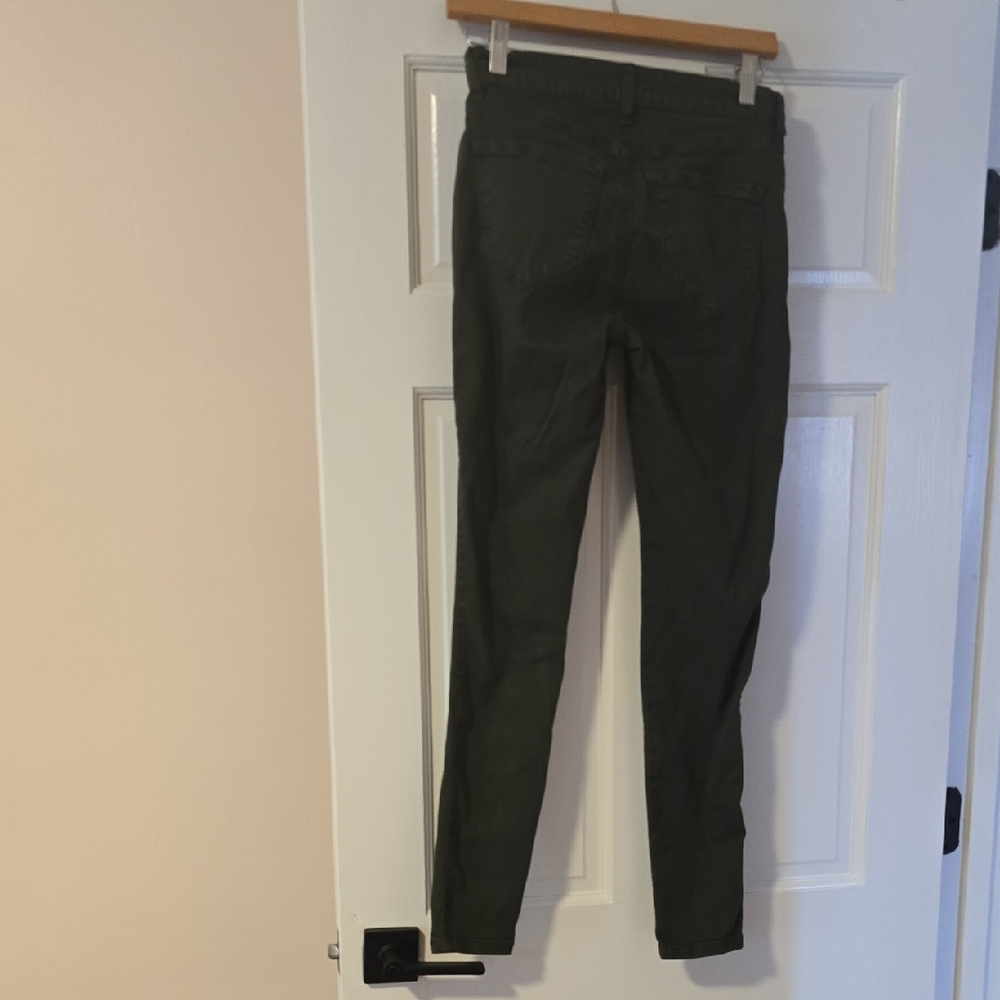 Fashion Nova Women's Skinny Jeans in Olive Green